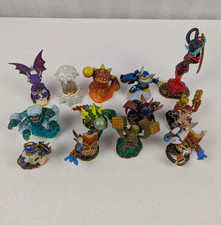 Skylanders Giants Lot Of 13 Action Figures Characters