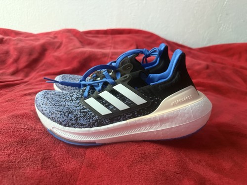 Adidas UltraBoost Light Royal Blue scarpe da corsa donna sneakers taglia 7 HP9477 - Foto 2 di 9