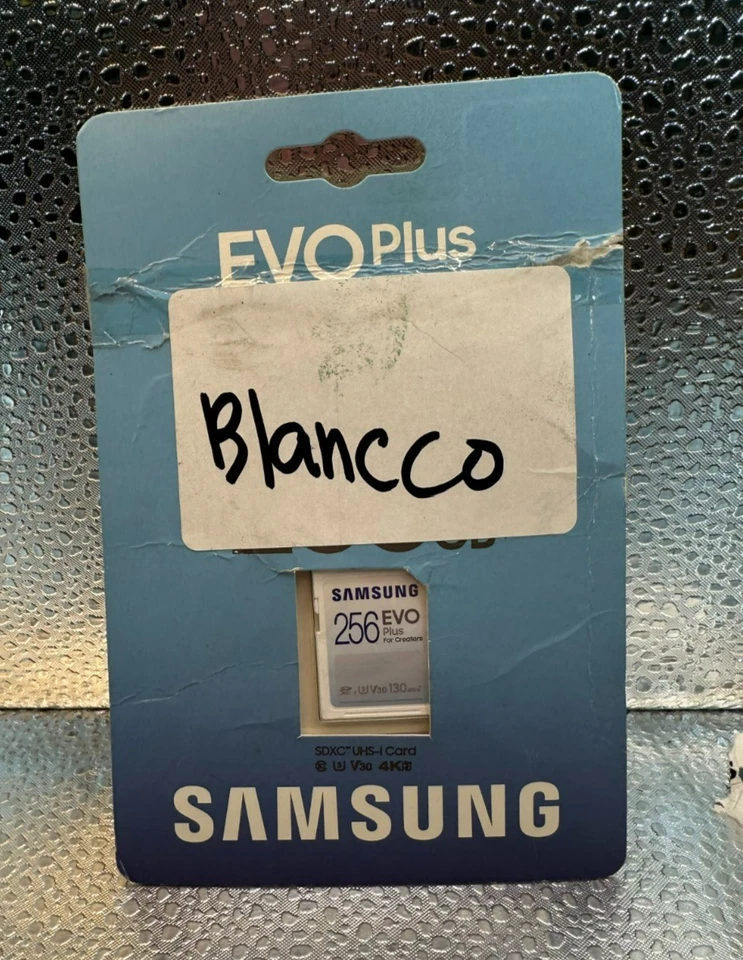 Samsung EVO Plus 256GB SDXC UHS I Memory Card V30 4K UHD U3 Speed up to 130MB/s - Image 2 of 4