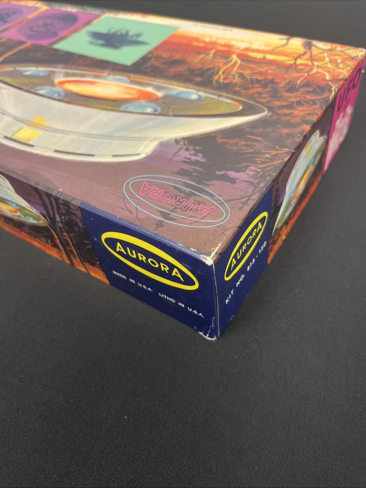 1968 Aurora UFO from The Invaders Complete Model Kit 813-150 - Image 4 of 4
