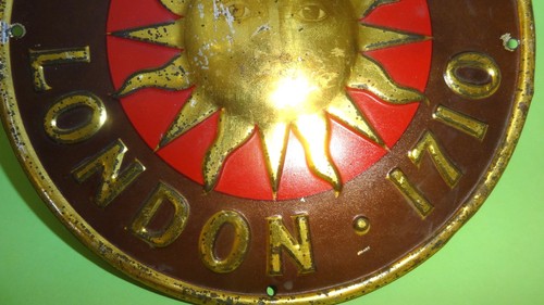 Letrero de seguro Sun London 1710 de colección en relieve de hojalata años 40 - Imagen 4 de 6