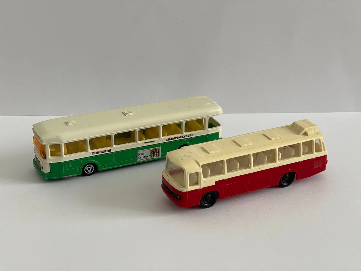 Schuco 02746 Bus Mercedes O 6600 Flughafen Rhein-Main Jacobs Kaffee 1/43