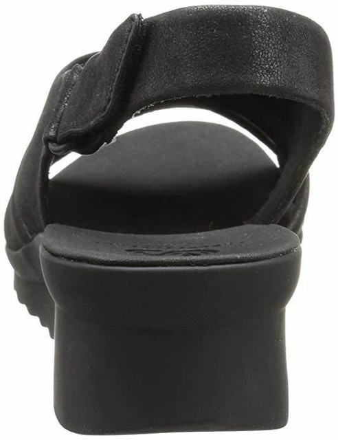 clarks caddell petal sandal