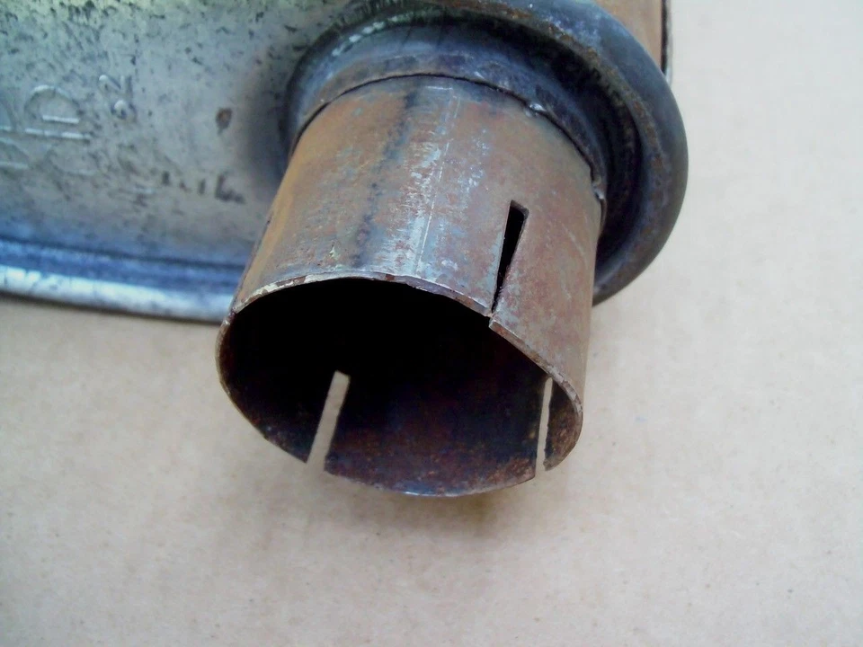 Silenciador trasero 1958 58 Chrysler Imperial Crown LeBaron nuevo en stock MoPar 1733286 Foto 4 de 4