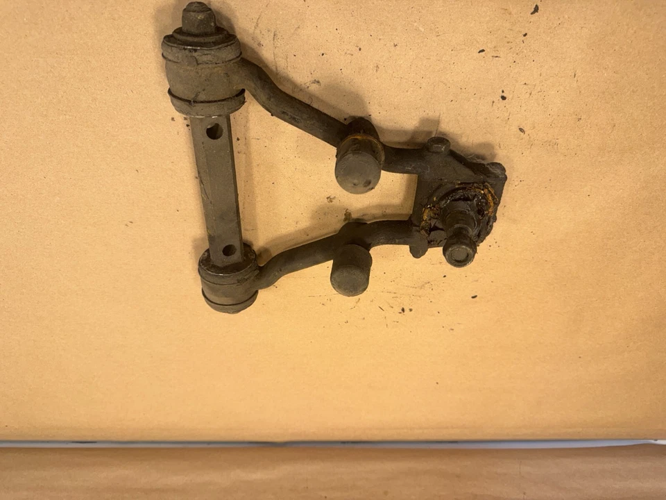 捷豹 XJ6 XJ12 XJS 原装前悬架上部 Wishbone 组件 原始设备制造商 — 第 3/4 张图片