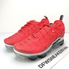 nike air vapormax plus bright crimson