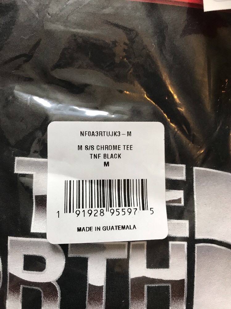 Supreme X The North Face Metallic Logo T-Shirt!!!!!Size Medium!!!BNWT!!!!SS18!!! image 4