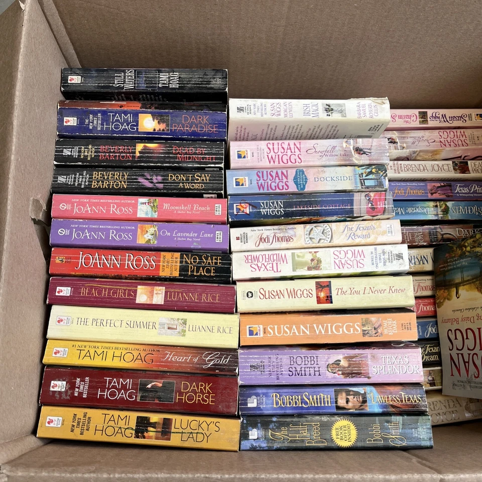 Lot of 20 Random Contemporary Romance and Suspense Novels, Popular Authors - Image 2 of 4