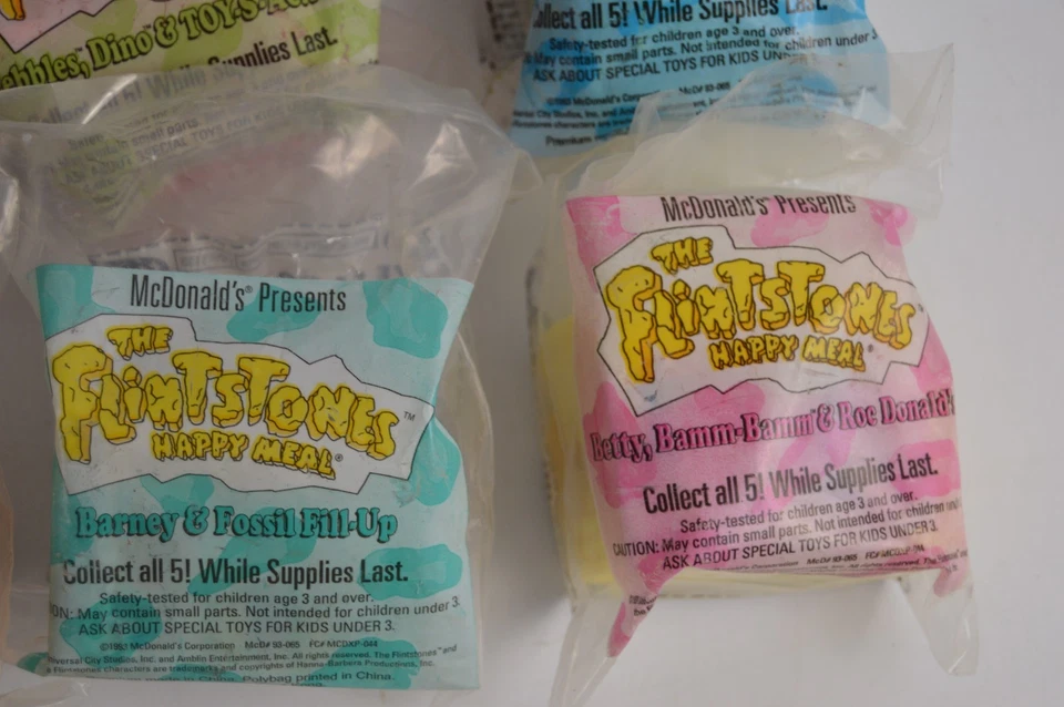 8 Juguetes Happy Meal de Colección Los Picapiedra Dennys Dino-Racers Fred Pebbles Dino Foto 4 de 4