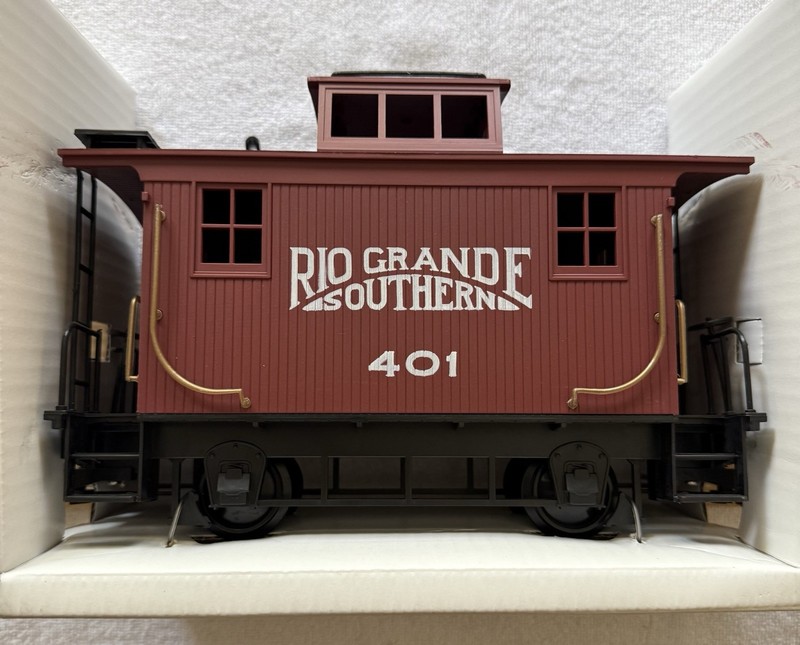 Bachmann Train 93143 4 WHEEL BOBBER CABOOSE (RIO GRANDE SOUTHERN)