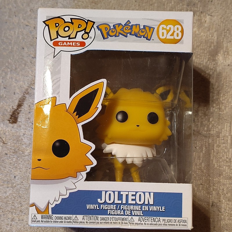 Funko Pop! Vinyl Pokémon Jolteon Figure #628 Animation Games Standard