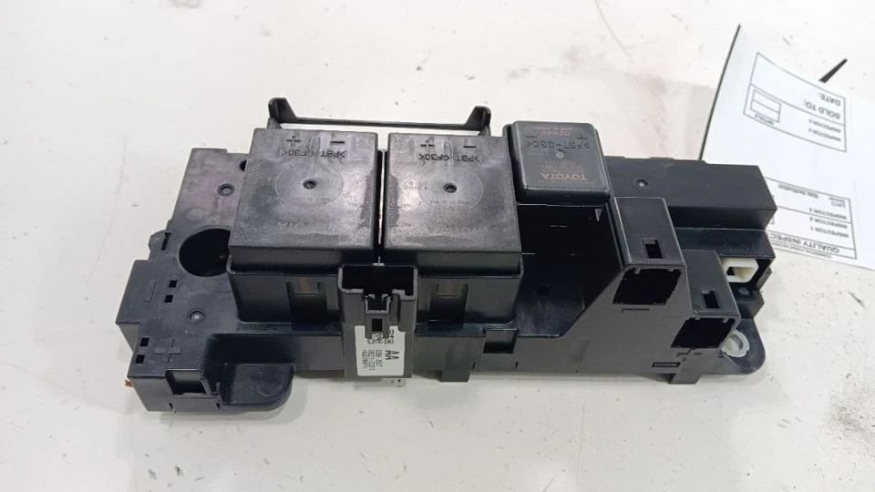 Toyota Prius Battery Junction Relay 2012 2013 2014 2015 - Image 2 of 4