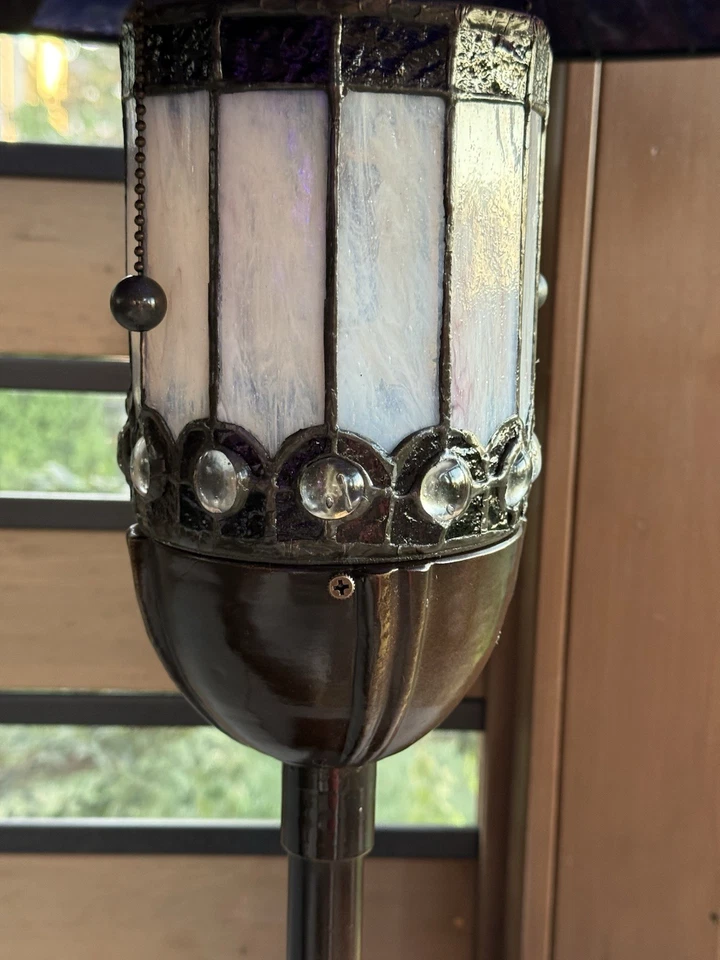 Tiffany Style Lamp With Lighted Base , Purple Shade - Image 4 of 4