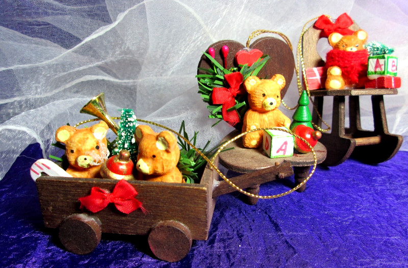 Set Of 3  Mini Country Cousin Wooden Furniture with Bears Christmas Ornaments