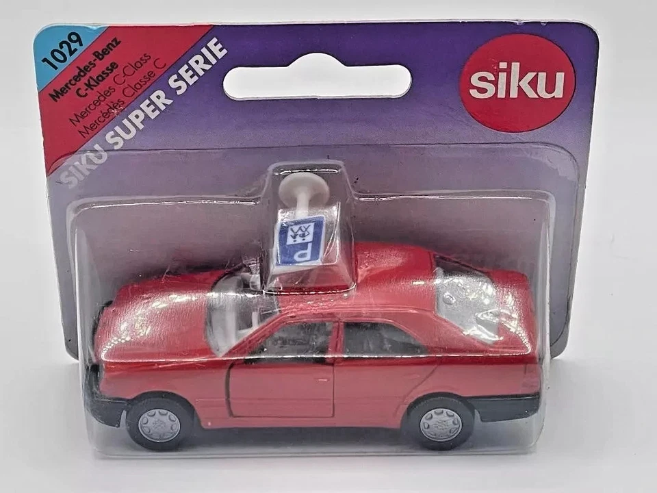 Vintage 1990's Siku Super Serie 1029 Mercedes-Benz C220 C-Class in Red - Image 3 of 4