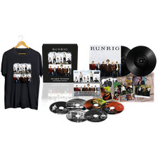 One Legend-Two Concerts-Limited Box (4CD+2DVD+2x7"+Merch) Runrig