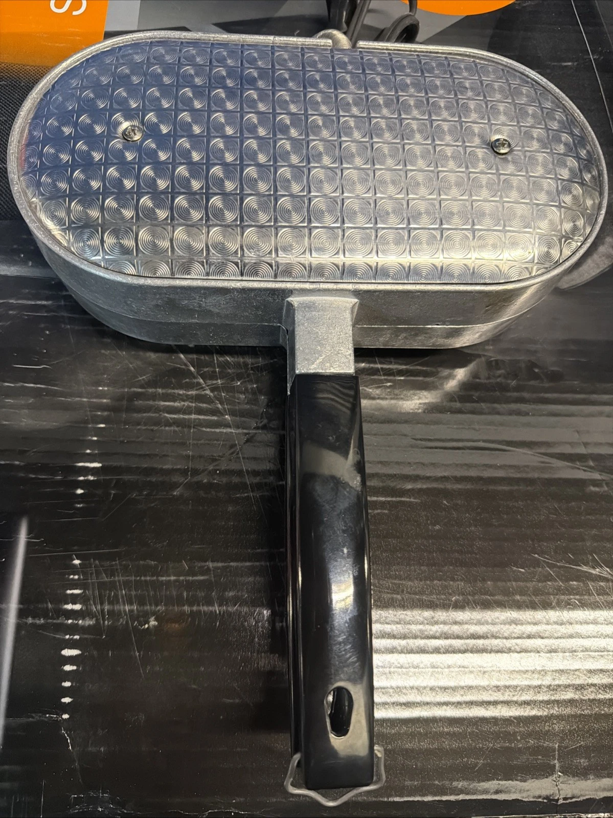 C. Palmer Mfg. Electric Pizzelle Iron Waffle Maker Model 1000 Tested 800 Watts