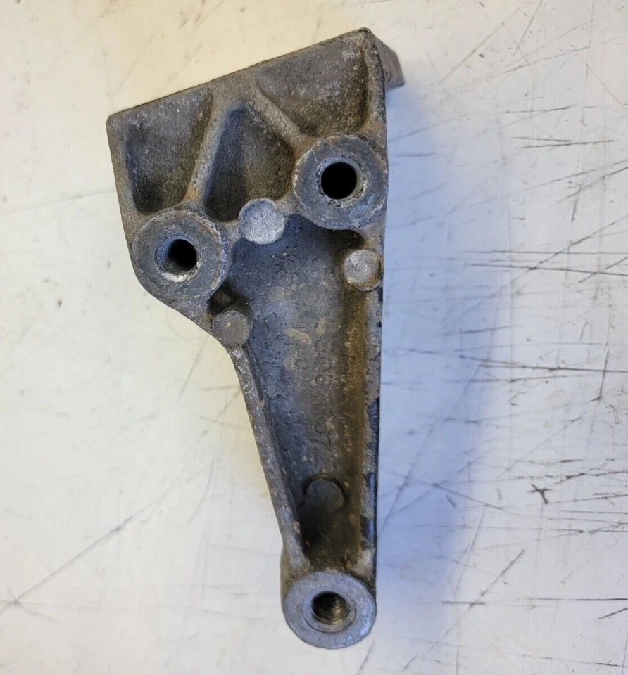 Soporte alternador motor inferior Jeep ZJ GRAND CHEROKEE 93-98 4.0 6 cilindros ENVÍO GRATUITO Foto 3 de 4