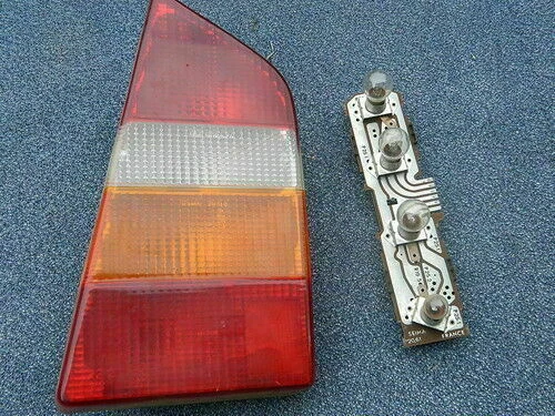 Assemblaggi di fanali posteriori senza marca per auto