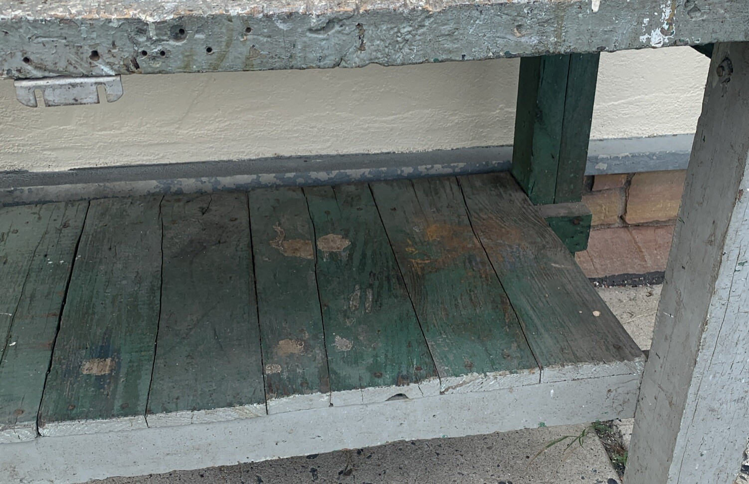 Picture 4 of 9