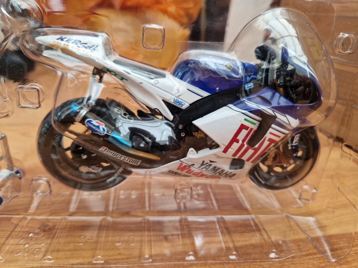 Miniature Minichamps Yamaha Rossi 1/12 – Moto Indianapolis 2008 YZR-M1