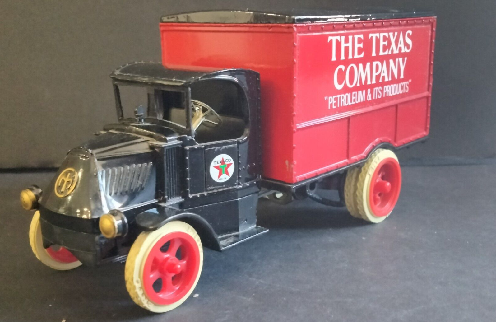 ERTL Texaco Truck Coin Bank The Texas Company Replica Mack 1925 Bulldog Die Cast