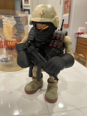 Special Destroy Evil Unit SWAT Vinyl Figure Designer Toy HK ToyCon 2002 3A