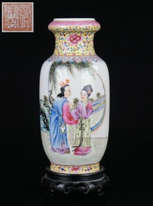 OLD Chinese Famille Rose Porcelain Garlic Mouth Calligraphy Vase & Wooden stand