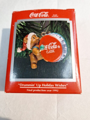 1992 Coca-Cola Enesco Ornament    Drummin  Up Holiday Wishes ~2.25 x1.25 ~VTG0