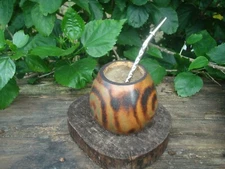 Argentina Mate Gourd Hand Made Natural Tea Cup + Straw - Mate Orange-Smoked A1