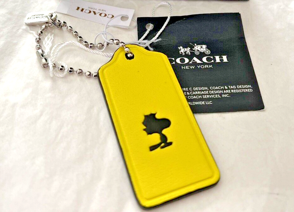 coach ウッドストック　キーホルダー Coach X Peanuts WOODSTOCK Leather Hangtag Key Ring Bag Charm 63187