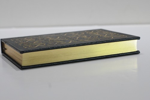 EASTON PRESS TO THE LAND OF THE LIVING BY ROBERT SILVERBERG SIGNED FIRST EDITION - Foto 3 di 10