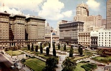 Union Square, San Francisco - Admiral George Dewey Monument, 1940s Postcard