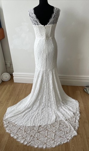 Robe de mariée BCBG Maxazria fourreau évasée bas dos taille UK 10 - Photo 5/6