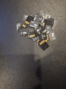 Lot of 10 - 4GB Misc brand MicroSD cards ~ Untested~