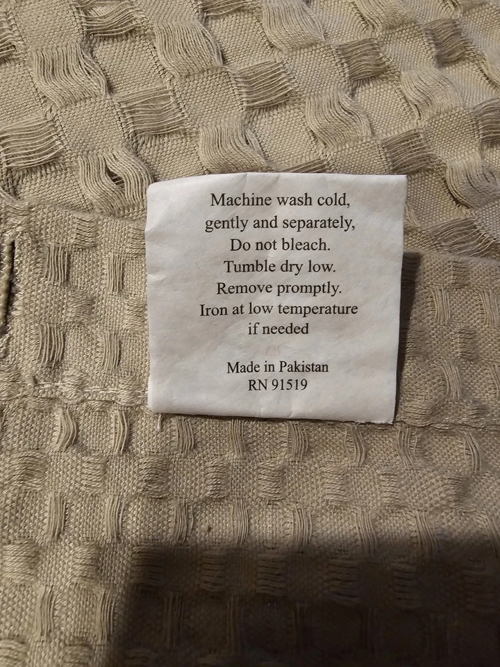 Madison Park Shower curtain 72X72  - Image 4 of 4