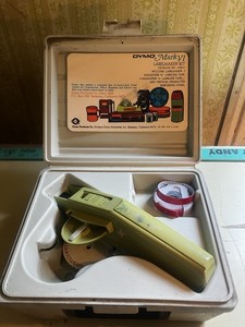 Dymo labelmaker family labeling kit Mark VI - Untested