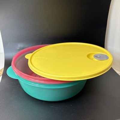 Tupperware CrystalWave Microwave Bowl Large 3 Qt. Round Container With Strainer