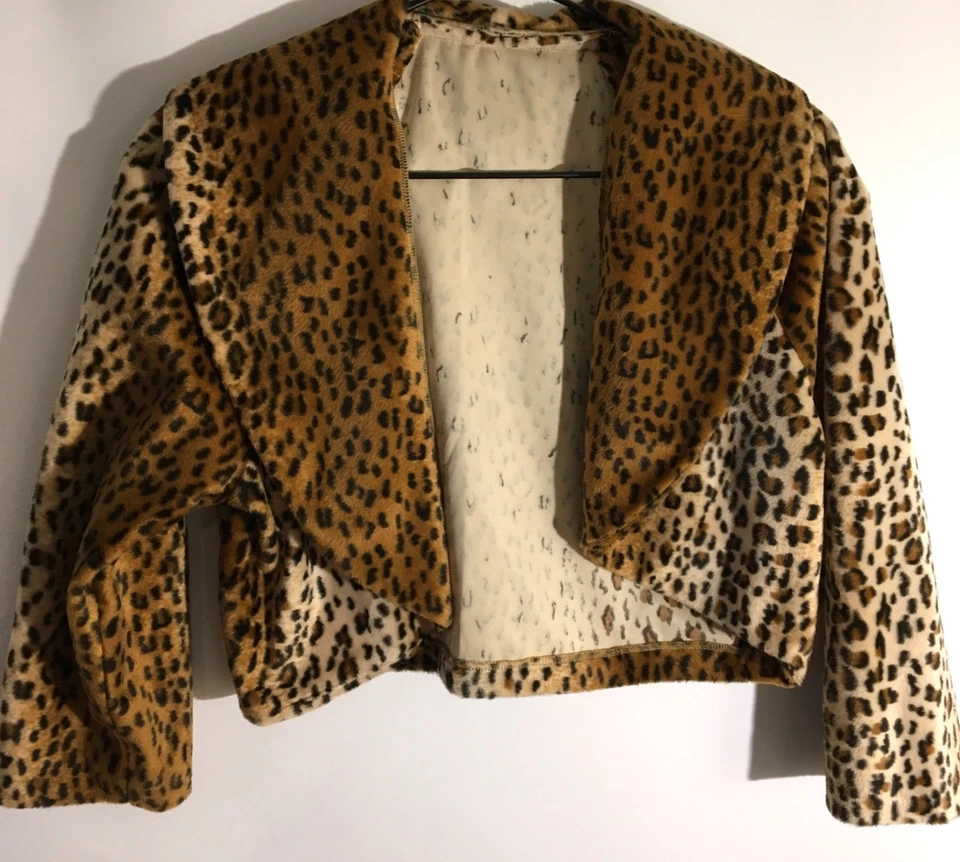 Vintage 1960's Faux Fur Leopard Print Short Cropped Bolero Open Front Small Coat - Image 2 of 4