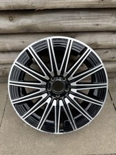 1 X Genuine 20” Mercedes GLB AMG 8J Black diamond cut alloy wheel - A2474015200