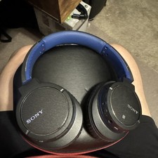 Sony Blue MDR-ZX770BN Used in Great shape No charger but includes carrying case