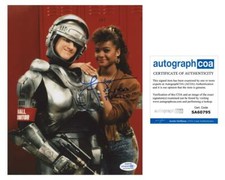 Lark Voorhies "Saved by the Bell" AUTOGRAPH Signed 'Lisa Turtle' 8x10 Photo ACOA