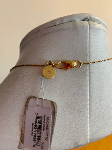 $250 Michael Kors Goldtone Tribal Statement Pendant Necklace T39 - Picture 6 of 6