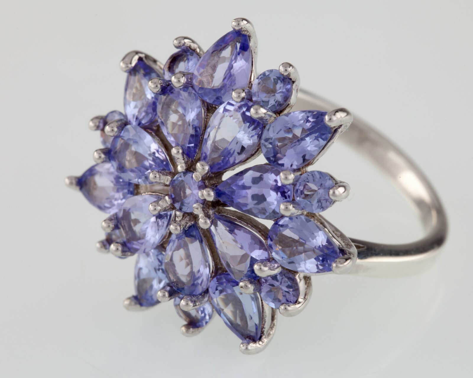 Iolite Cluster Flower pattern Sterling Silver Rin… - image 2