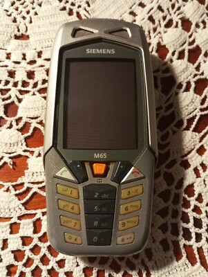 ***Vintage Siemens m65 grey mobile phone(untested,needs service or battery)***