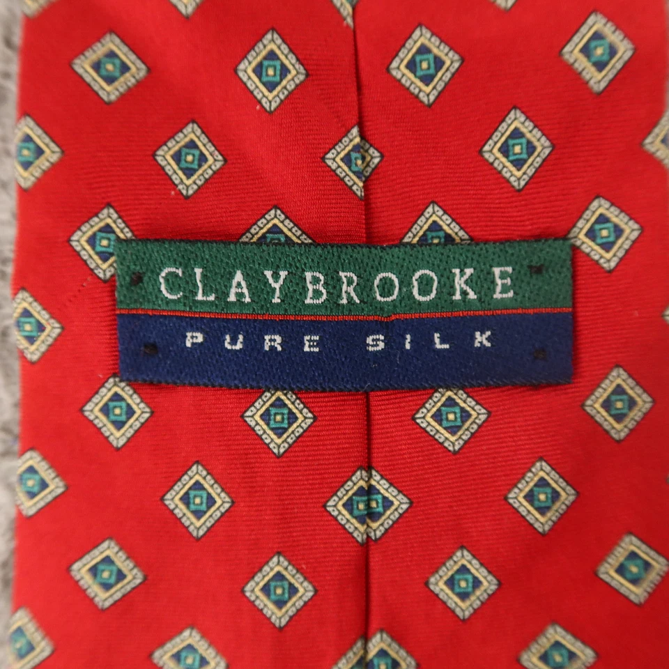 Corbata Claybrooke Diamantes Rojo Azul Geométrica 100% Seda 3.75" Foto 3 de 4