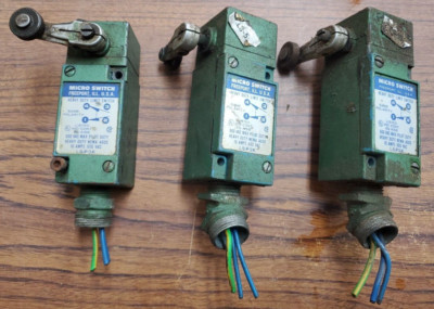(3-PCS) HONEYWELL MICRO SWITCH LIMIT SWITCH LSP3K (VR2)