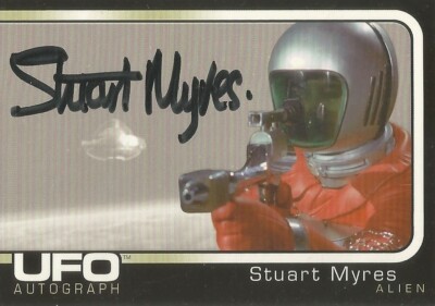UFO (2004) - Stuart Myres ''Alien'' Autogrammkarte