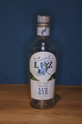 2x Marzadro Gin Luz Lago di Garda 700ml Gin from Italy *** Bottle Empty - Decoration