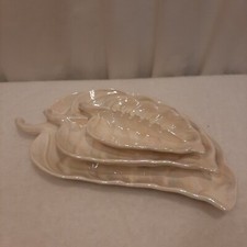 Vintage Nesting Leaf Ashtrays Set Of 3 Made In USA Pearl White Iridescent NICE